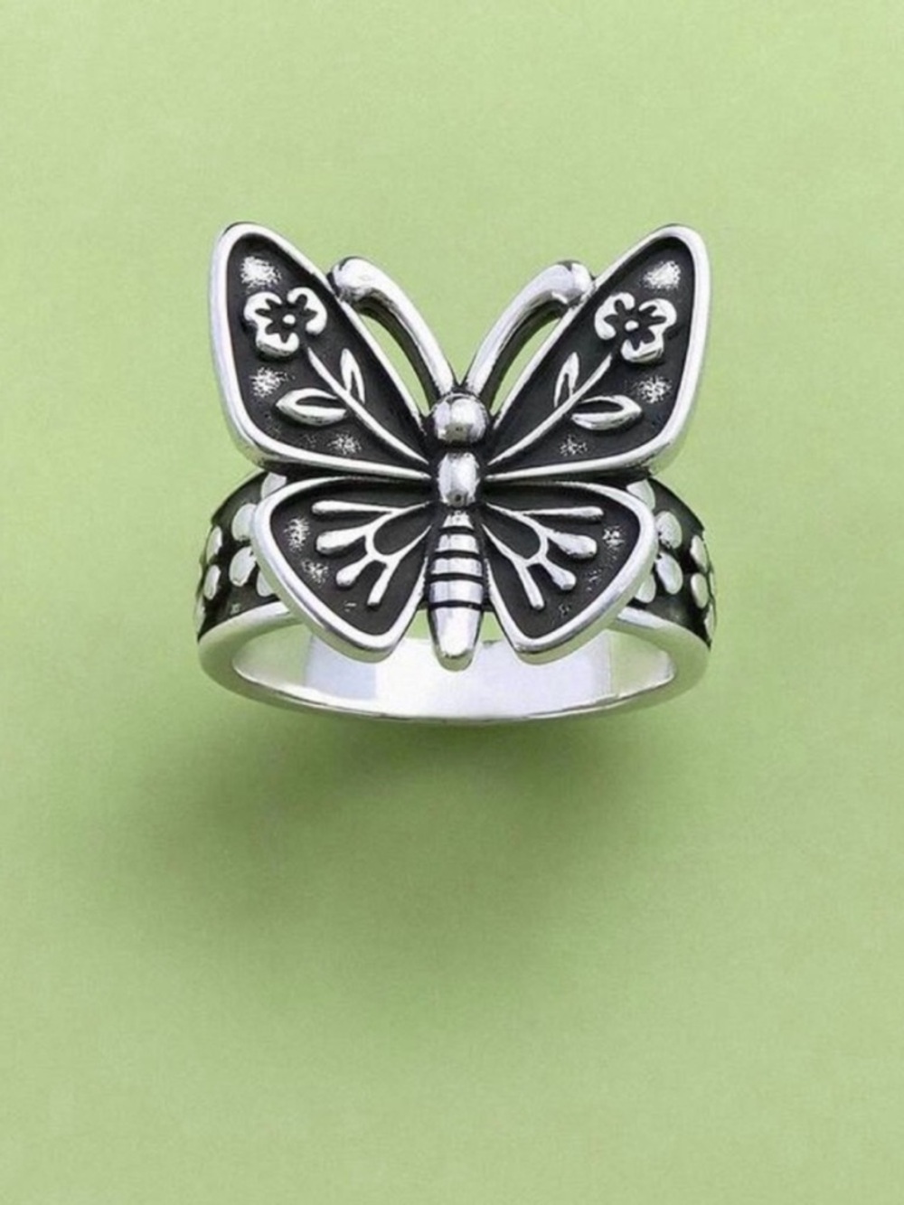 New Elegant Butterfly Ring Sterling Silver Women’s Size 9 /Butterflies / Nature